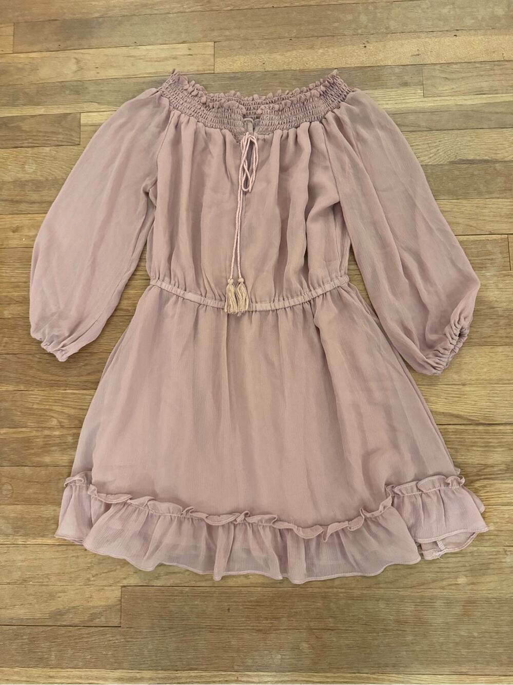 Women's Mauve Pink Mini Length Off the Shoulder Dress - Size XS
 b7